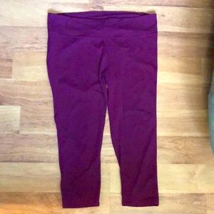 Fabletics cropped leggings
